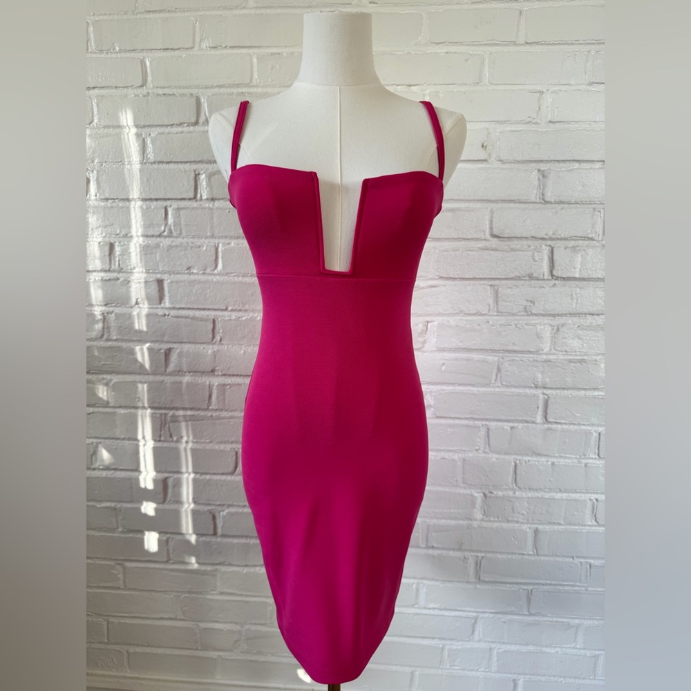 Nookie Hot Pink Bodycon Dress AU 8 US 4 V Wire Neck Cocktail Party